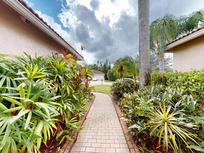 9919 Royal Cardigan Way, West Palm Beach, FL 33411