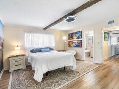 2020 Lake Osborne Drive, Lake Worth, FL 33461