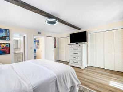 2020 Lake Osborne Drive, Lake Worth, FL 33461