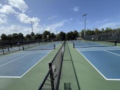 2020 Lake Osborne Drive, Lake Worth, FL 33461