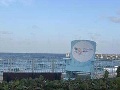 2020 Lake Osborne Drive, Lake Worth, FL 33461