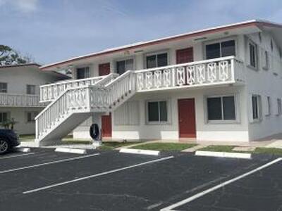 2020 Lake Osborne Drive, Lake Worth, FL 33461