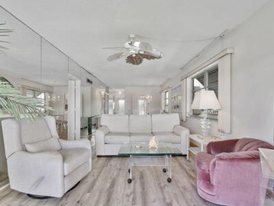 101 NE 19th Avenue, Deerfield Beach, FL 33441