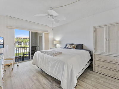 101 NE 19th Avenue, Deerfield Beach, FL 33441