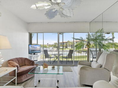 101 NE 19th Avenue, Deerfield Beach, FL 33441