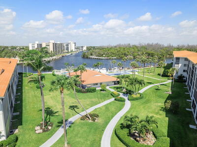 101 NE 19th Avenue, Deerfield Beach, FL 33441