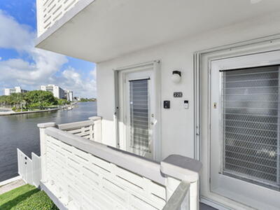 101 NE 19th Avenue, Deerfield Beach, FL 33441