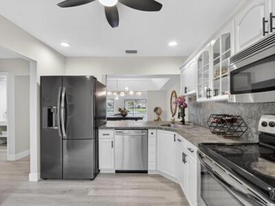 2703 Maplewood Drive, Greenacres, FL 33415