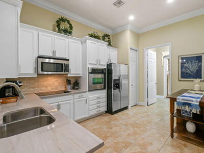 167 Arklow Avenue, Jupiter, FL 33458