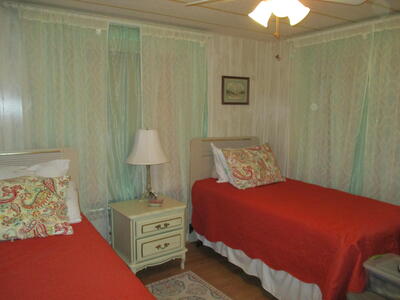 7915 SE Independence Avenue, Hobe Sound, FL 33455