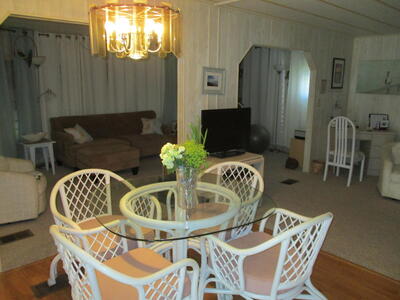 7915 SE Independence Avenue, Hobe Sound, FL 33455