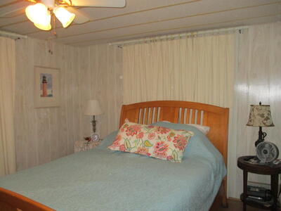 7915 SE Independence Avenue, Hobe Sound, FL 33455