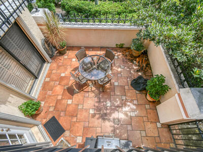 28 Uno Lago Drive, Juno Beach, FL 33408