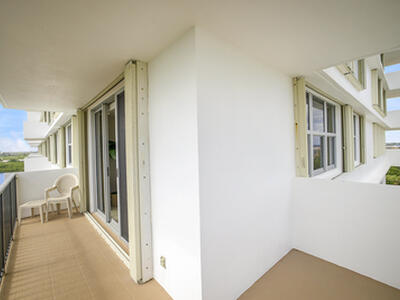 2121 N Ocean Boulevard, Boca Raton, FL 33431