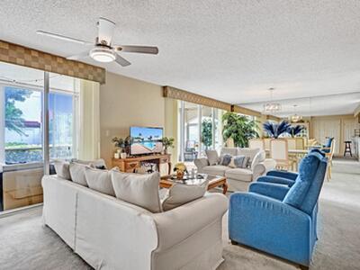 107 Half Moon Circle, Hypoluxo, FL 33462