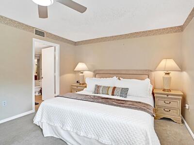 107 Half Moon Circle, Hypoluxo, FL 33462