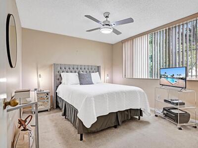 107 Half Moon Circle, Hypoluxo, FL 33462