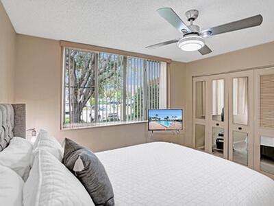 107 Half Moon Circle, Hypoluxo, FL 33462