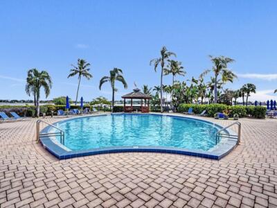 107 Half Moon Circle, Hypoluxo, FL 33462