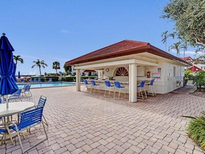 107 Half Moon Circle, Hypoluxo, FL 33462