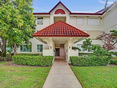 107 Half Moon Circle, Hypoluxo, FL 33462