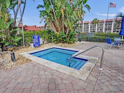 107 Half Moon Circle, Hypoluxo, FL 33462