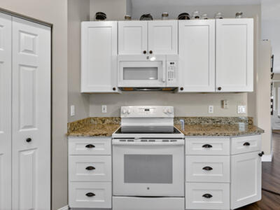 151 Monterey Way, Royal Palm Beach, FL 33411