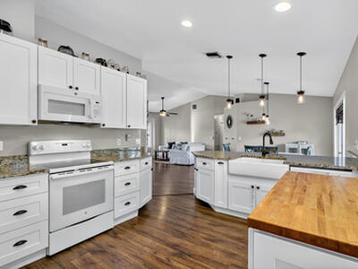 151 Monterey Way, Royal Palm Beach, FL 33411