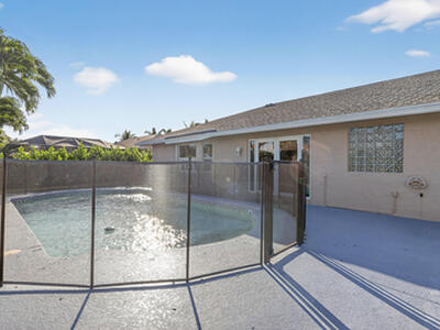 151 Monterey Way, Royal Palm Beach, FL 33411