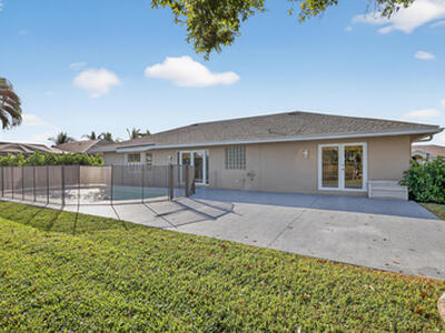 151 Monterey Way, Royal Palm Beach, FL 33411