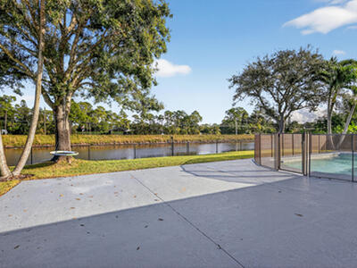 151 Monterey Way, Royal Palm Beach, FL 33411