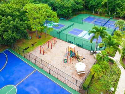 151 Monterey Way, Royal Palm Beach, FL 33411