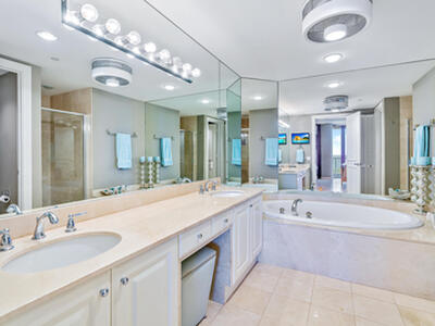 800 Ocean Drive, Juno Beach, FL 33408