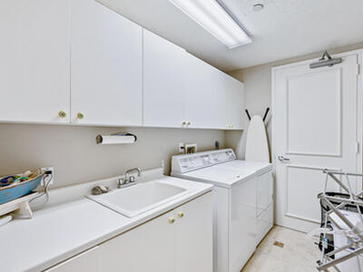 800 Ocean Drive, Juno Beach, FL 33408