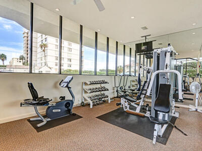 800 Ocean Drive, Juno Beach, FL 33408