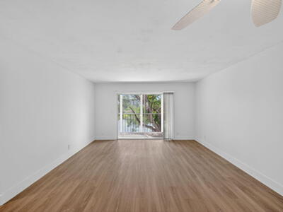 14375 Strathmore Lane, Delray Beach, FL 33446