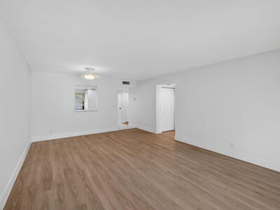 14375 Strathmore Lane, Delray Beach, FL 33446