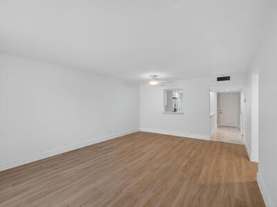 14375 Strathmore Lane, Delray Beach, FL 33446