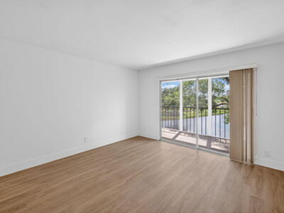 14375 Strathmore Lane, Delray Beach, FL 33446