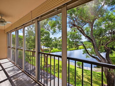 14375 Strathmore Lane, Delray Beach, FL 33446