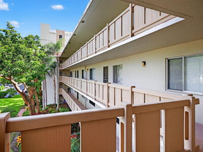 14375 Strathmore Lane, Delray Beach, FL 33446