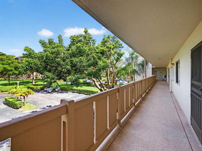 14375 Strathmore Lane, Delray Beach, FL 33446