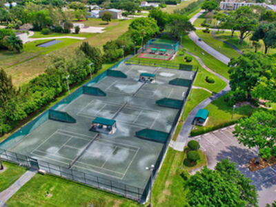 14375 Strathmore Lane, Delray Beach, FL 33446