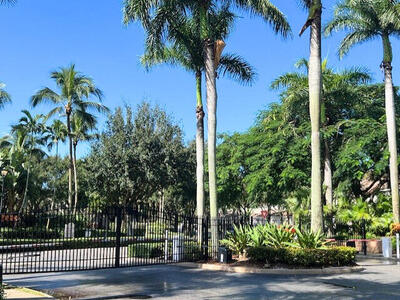 4551 Palmbrooke Circle, West Palm Beach, FL 33417