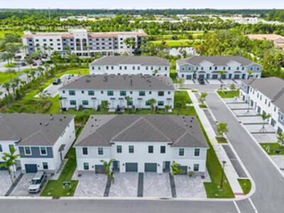 7638 SW Lucy Lane, Stuart, FL 34997