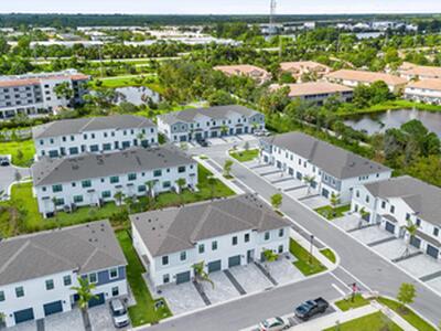 7638 SW Lucy Lane, Stuart, FL 34997