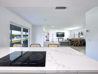 8585 SE Palm Street, Hobe Sound, FL 33455