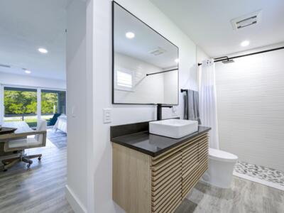 8585 SE Palm Street, Hobe Sound, FL 33455