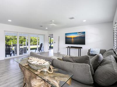 8585 SE Palm Street, Hobe Sound, FL 33455