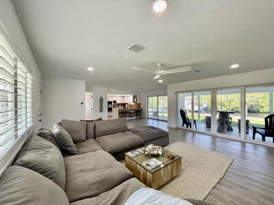 8585 SE Palm Street, Hobe Sound, FL 33455